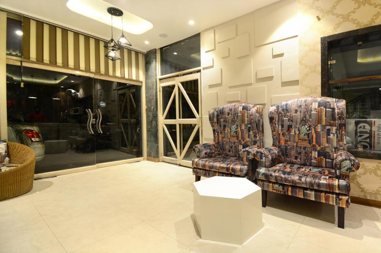 Hotel Ricky International Amritsar Exterior foto