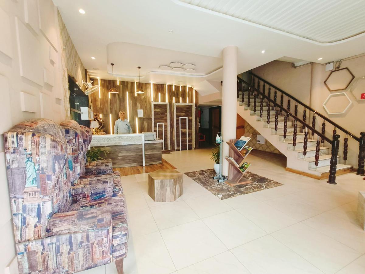 Hotel Ricky International Amritsar Exterior foto