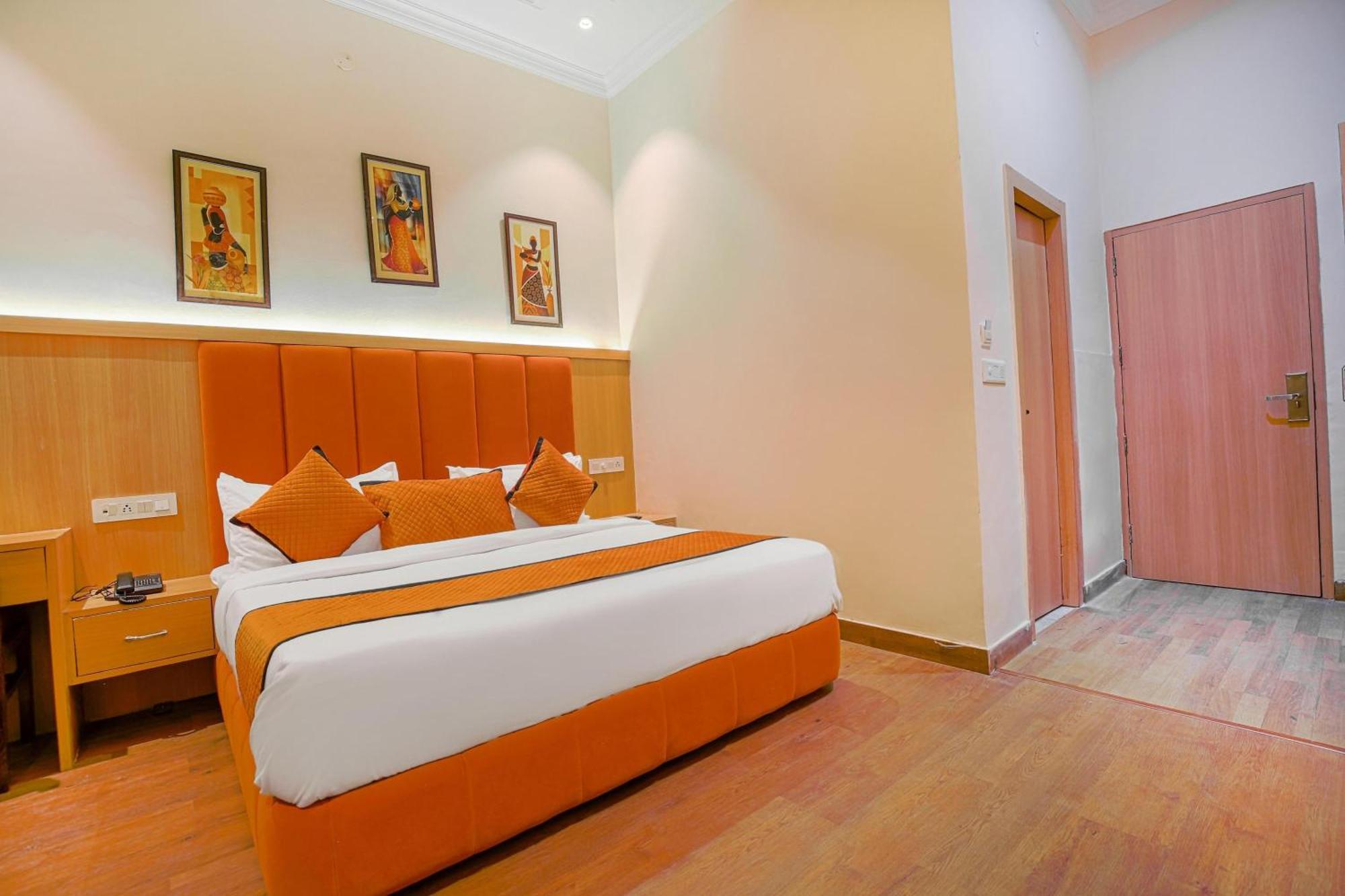 Hotel Ricky International Amritsar Exterior foto