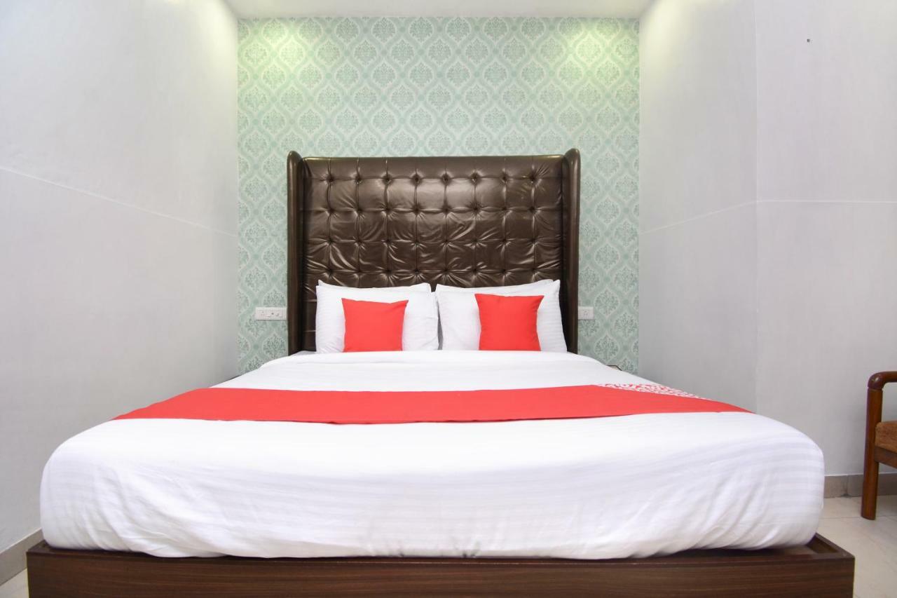 Hotel Ricky International Amritsar Exterior foto